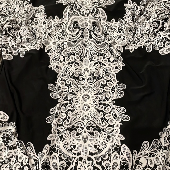 Black and white soft shirt - Picture 7 of 7